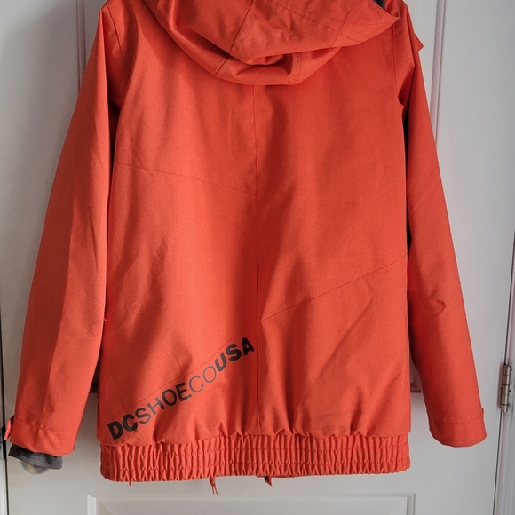 Orange DC Winter Coat (S) - Picture 8 of 12